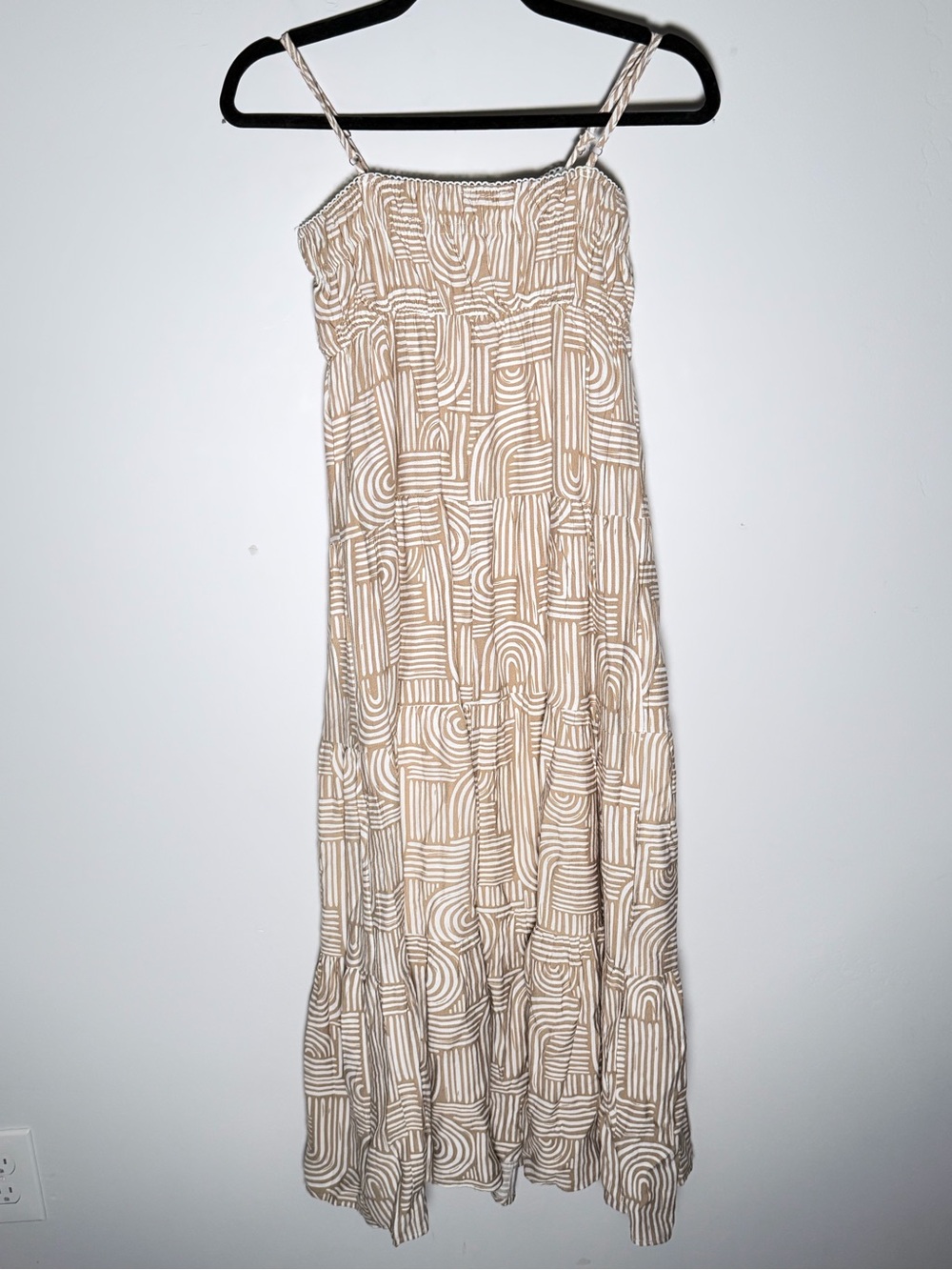 Blu Pepper Beige and White Printed Maxi Dress S Scalloped Lined - Picture 9 of 10